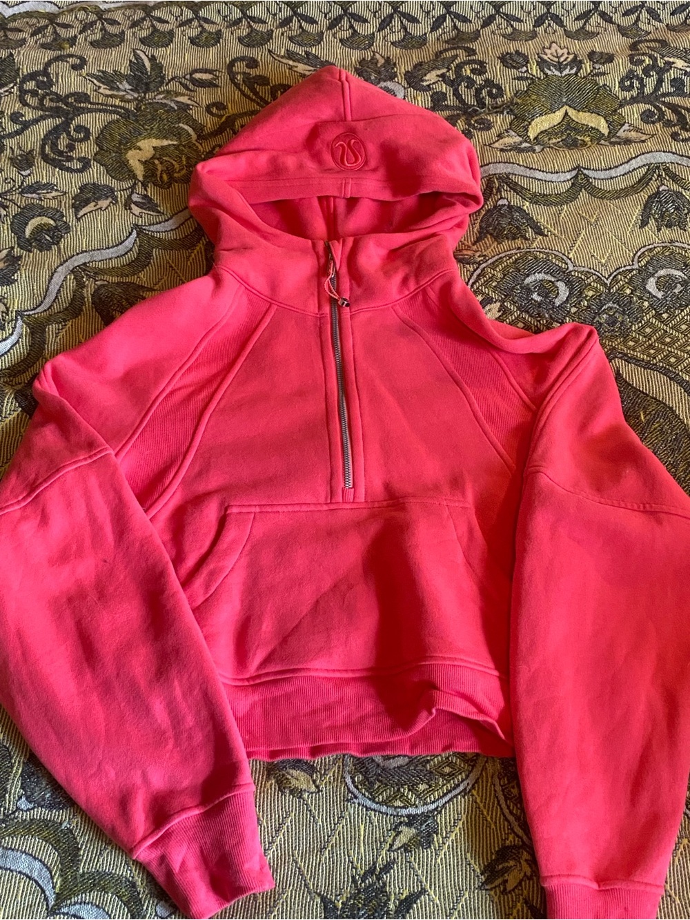 lululemon athletica Women's scuba half zip